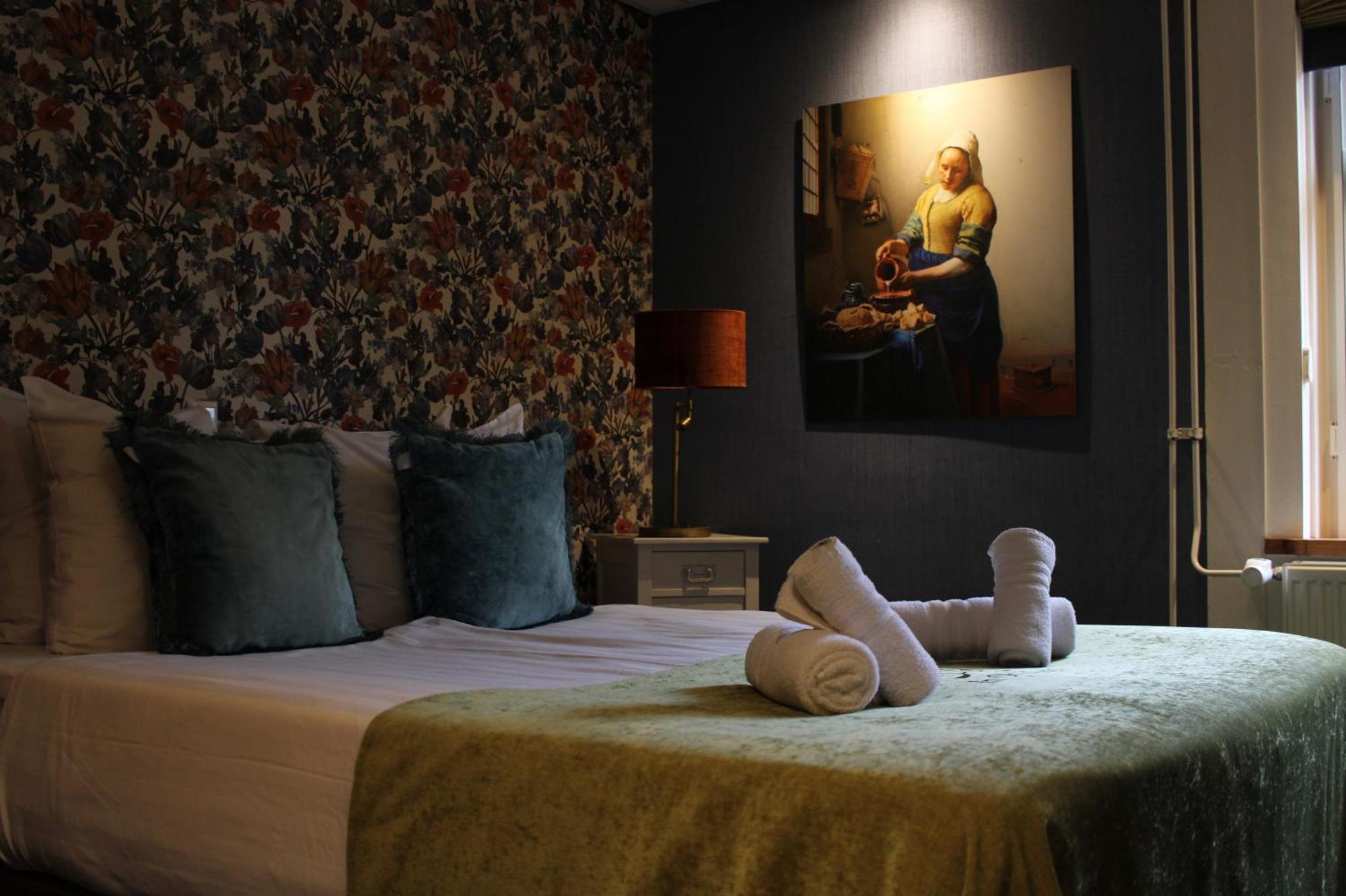 Hotel West Inn Hippolytushoef Екстериор снимка