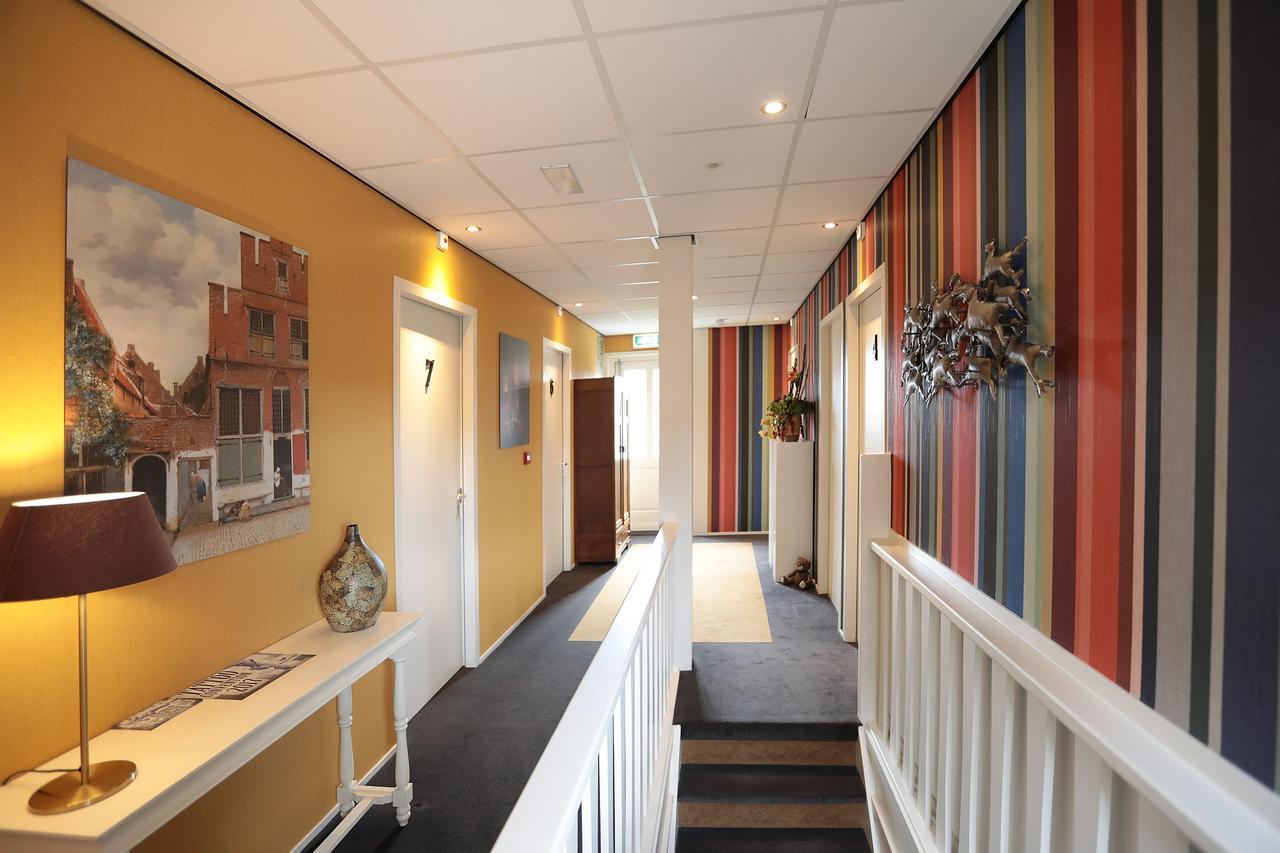 Hotel West Inn Hippolytushoef Екстериор снимка